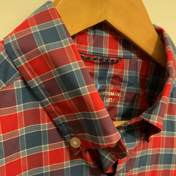 Vineyard Vines (S) - Picture 4 of 15